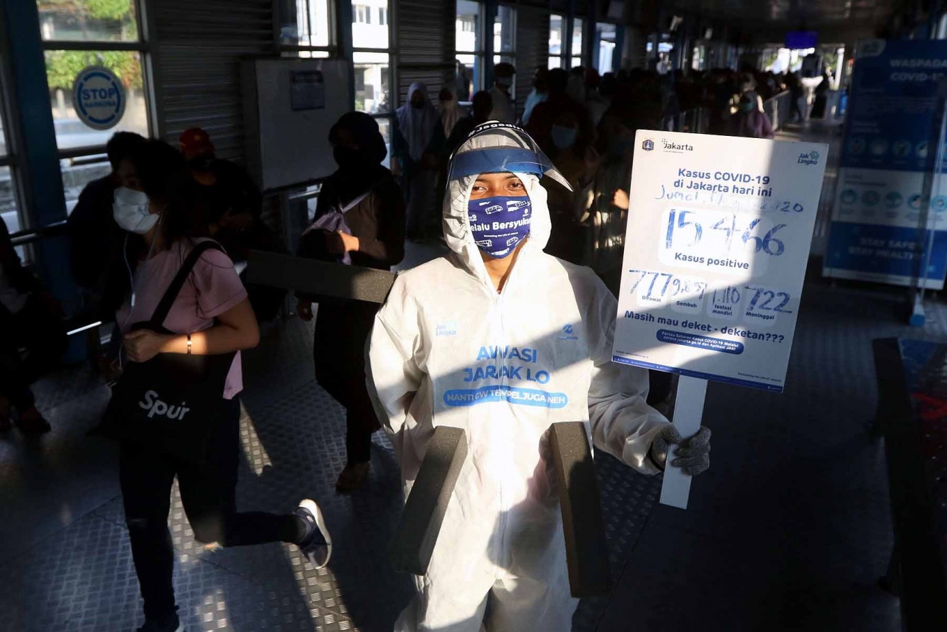 Ca nhiem tang vot, Indonesia ghi nhan chung moi cua virus corona hinh anh