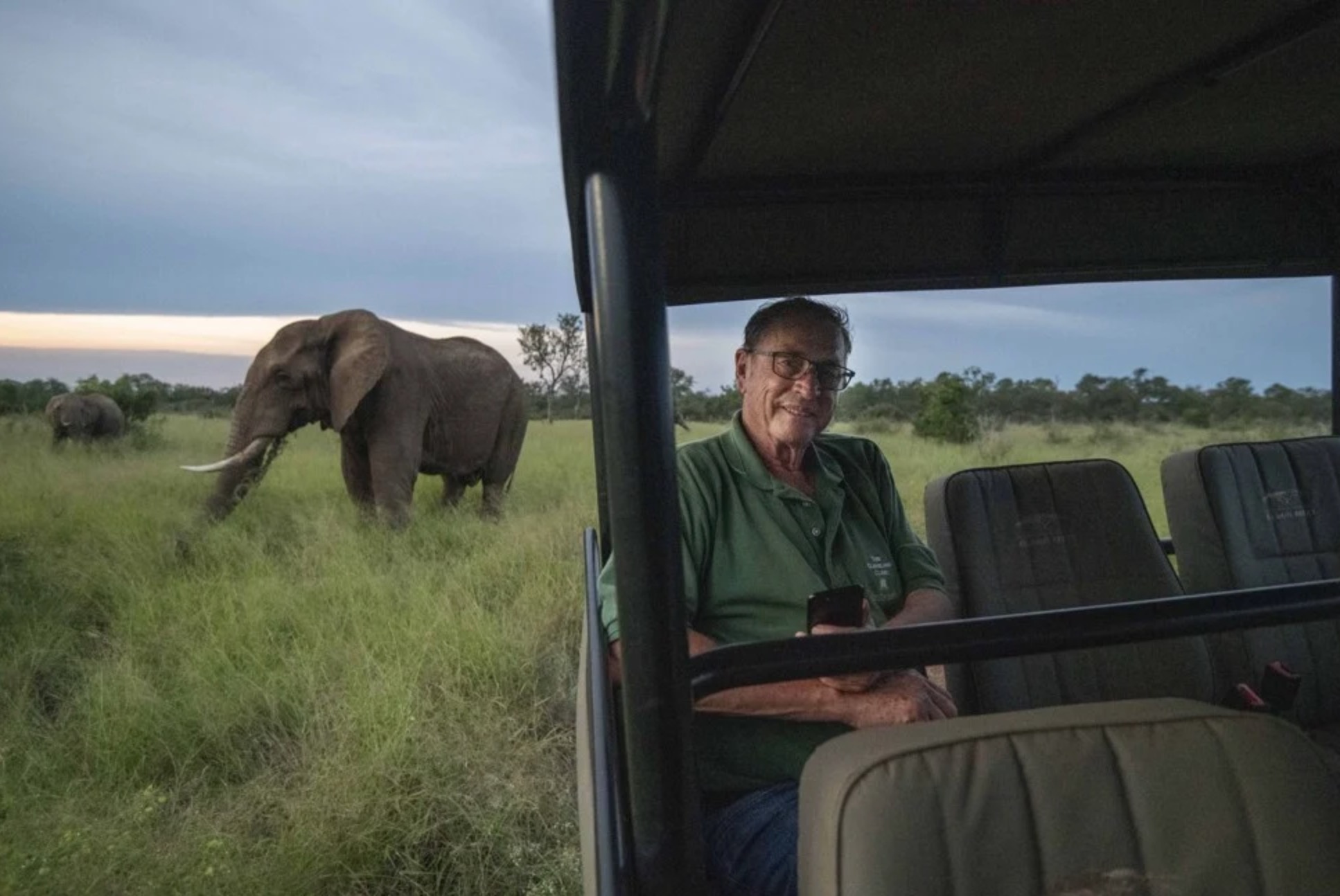 buon ban xuong su tu Nam Phi anh 3