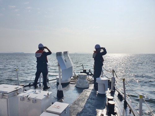 Thuyen vien Viet roi xuong bien mat tich o Han Quoc hinh anh