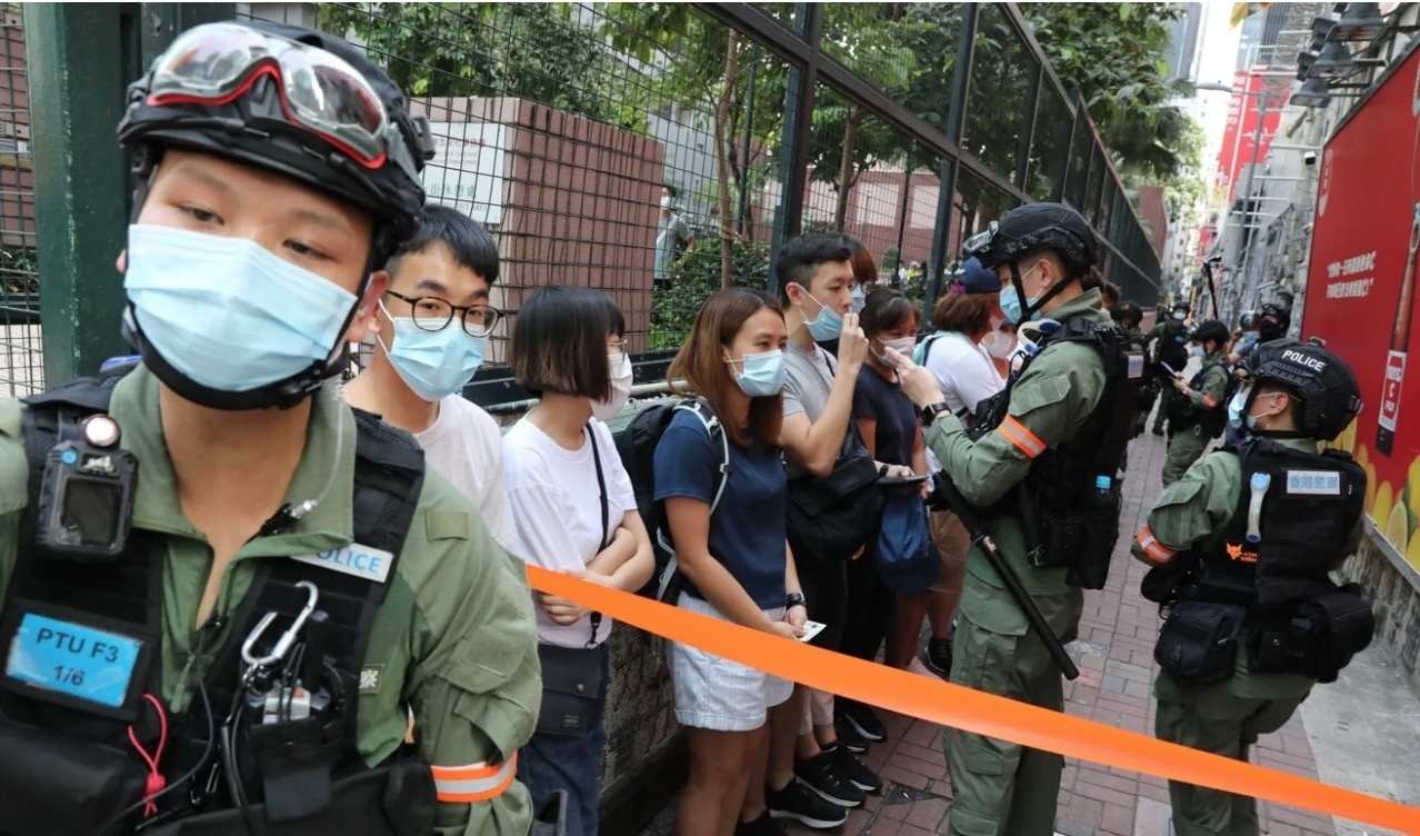 Bieu tinh o Hong Kong, 289 nguoi bi bat hinh anh