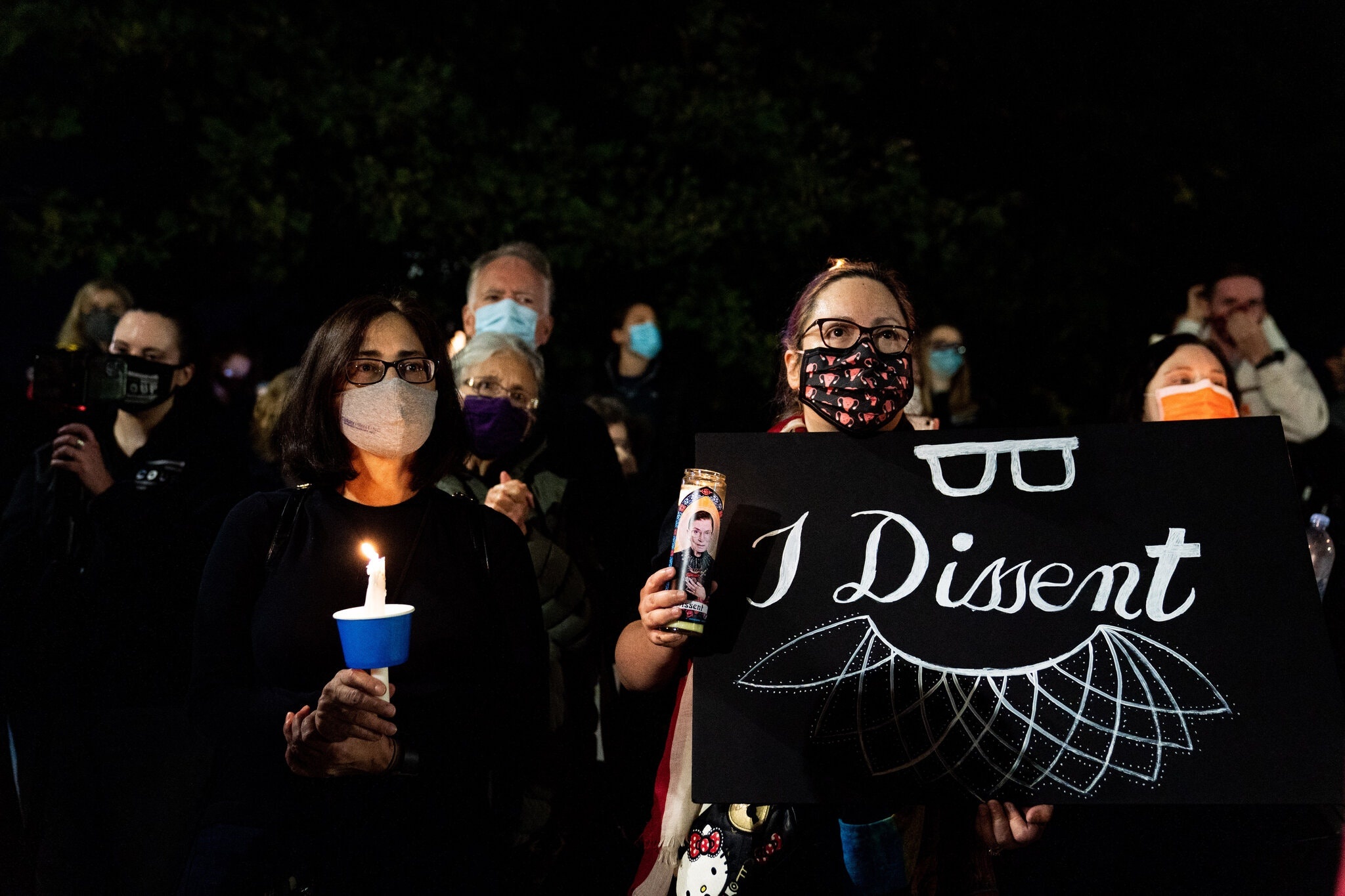 Trump tut lai trong cuoc dua gay quy anh 2