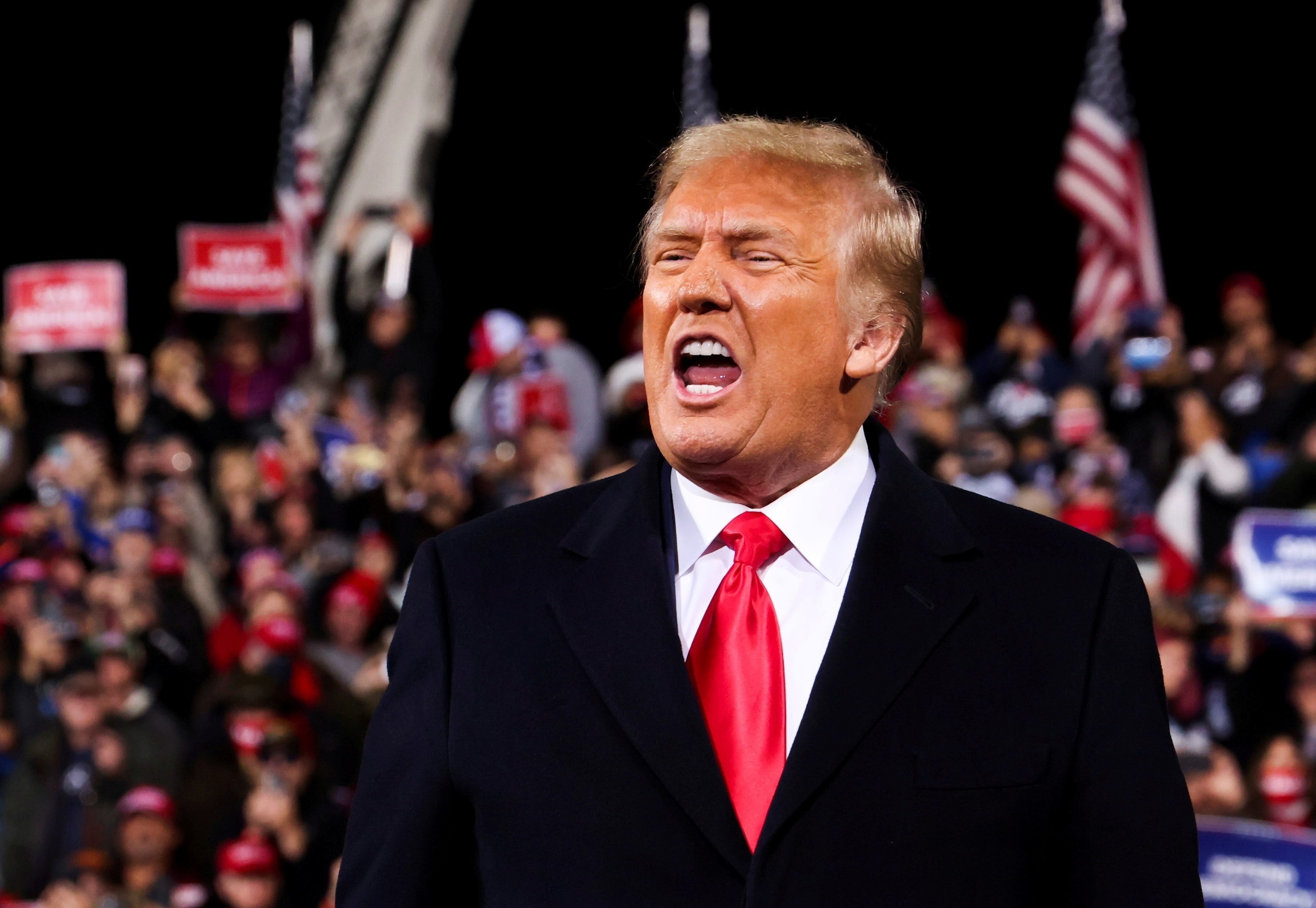 Ne ong Trump, nhieu dang vien Cong hoa giau tham vong vao Nha Trang hinh anh