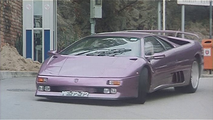 trum xa hoi den bi My trung phat anh 2