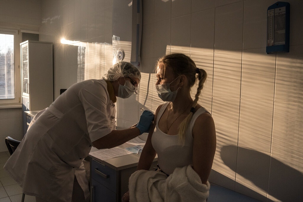 Putin keu goi nuoc Nga doan ket chong dich anh 1