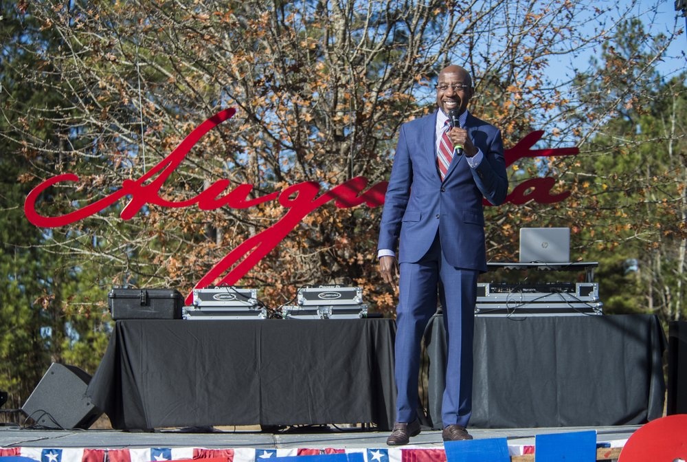 Bau cu thuong nghi si bang Georgia anh 7