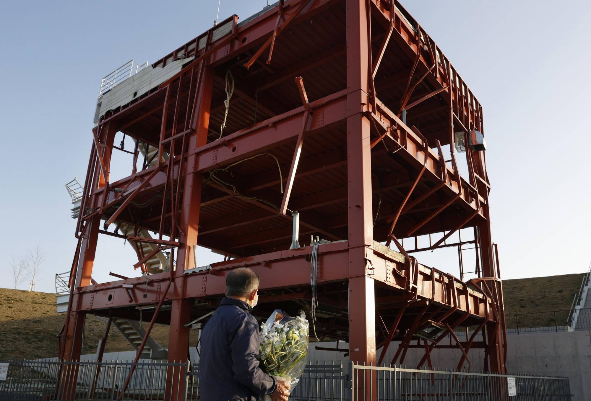 Nhat Ban ky niem 10 nam tham hoa kep anh 5