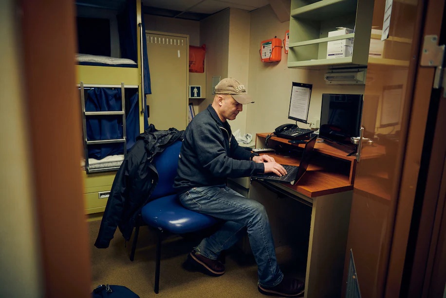 ca hoi va bien doi khi hau anh 5