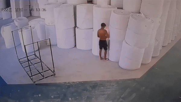 Thieu rui ca nha kho o Trung Quoc vi to mo hinh anh