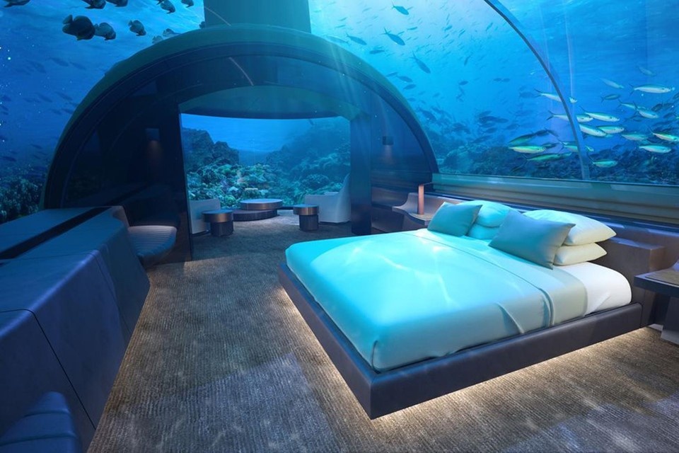 Khach san duoi day bien dau tien tren the gioi hinh anh