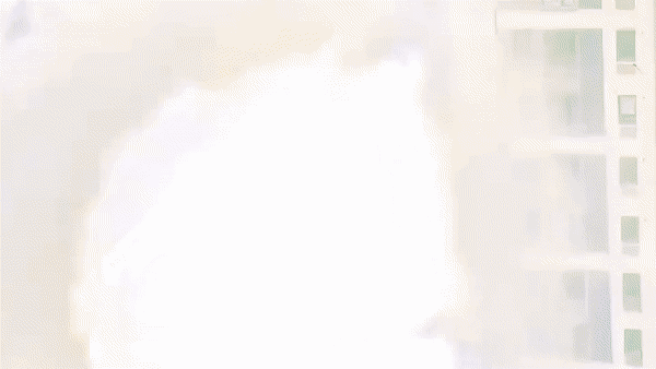 Tau dien ngam phat no o Thuong Hai hinh anh