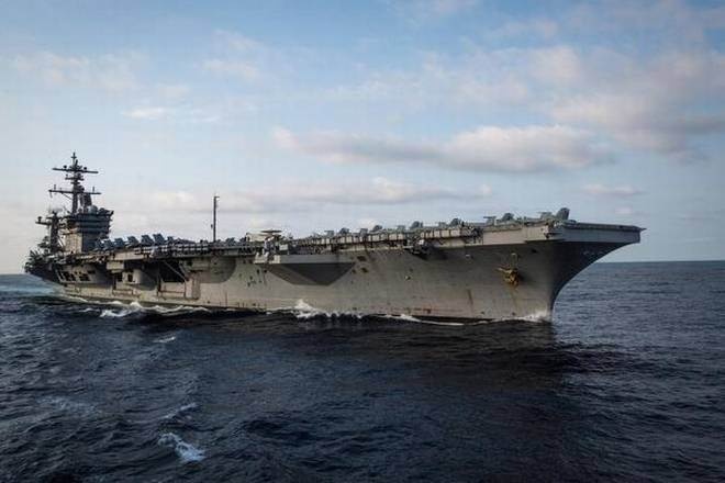 Tau san bay Carl Vinson tap tran o Bien Dong sau khi roi Viet Nam hinh anh