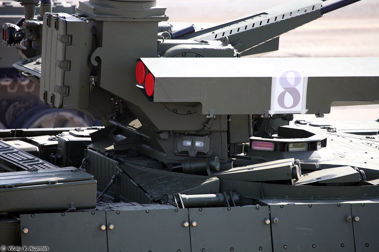 Dieu binh ky niem chien thang phat xit anh 7