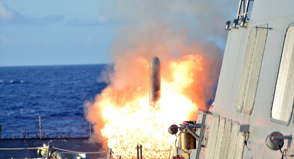 Ten lua Tomahawk duoc phong tu dau de ban vao Syria? hinh anh