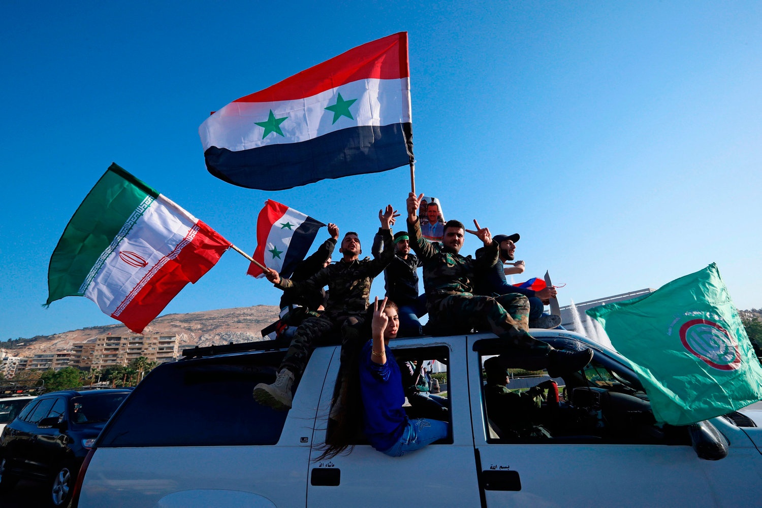 Mỹ không kích Syria ảnh 9 My khong kich Syria anh 9