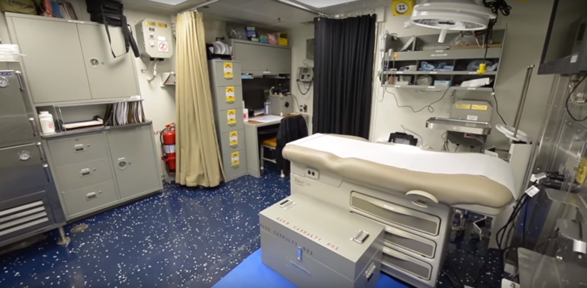 Tau khu truc lop Zumwalt anh 7