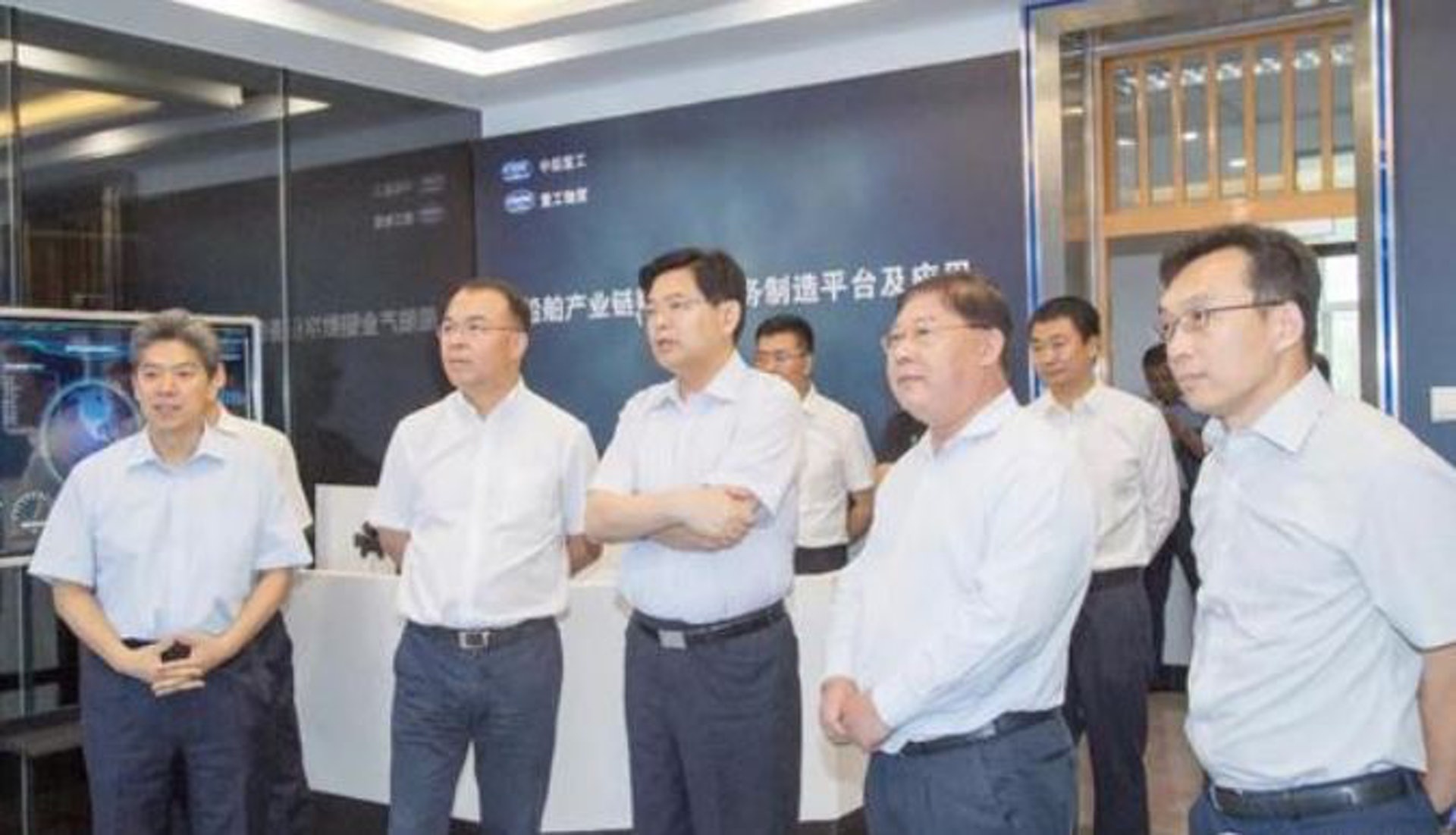 Tàu sân bay Liêu Ninh ảnh 1 Tau san bay Lieu Ninh anh 1