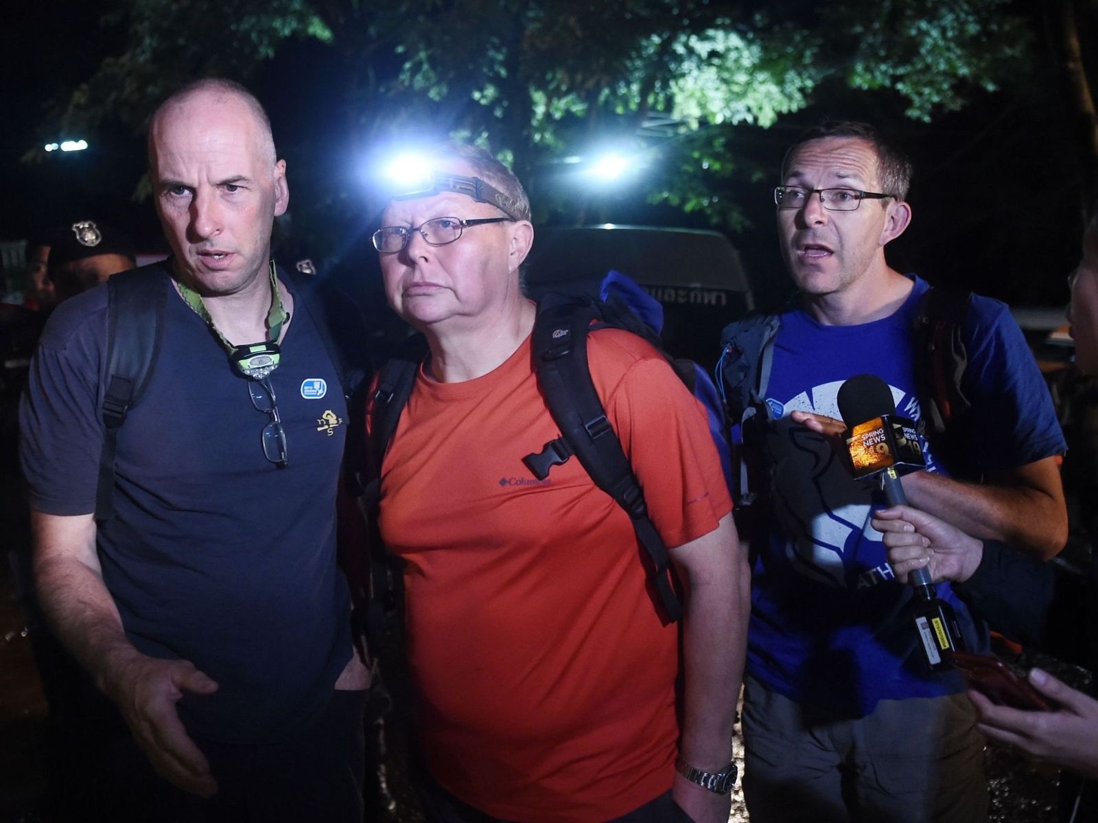 Chien cong tham lang cua cac tho lan quoc te giai cuu doi bong Thai hinh anh