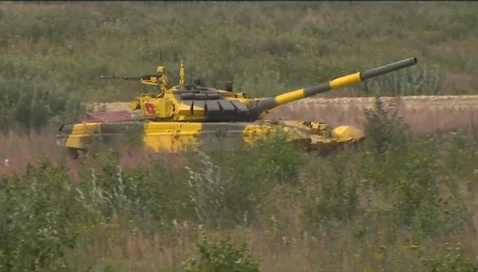 Viet Nam lan dau tranh tai tai cuoc dua xe tang the gioi hinh anh