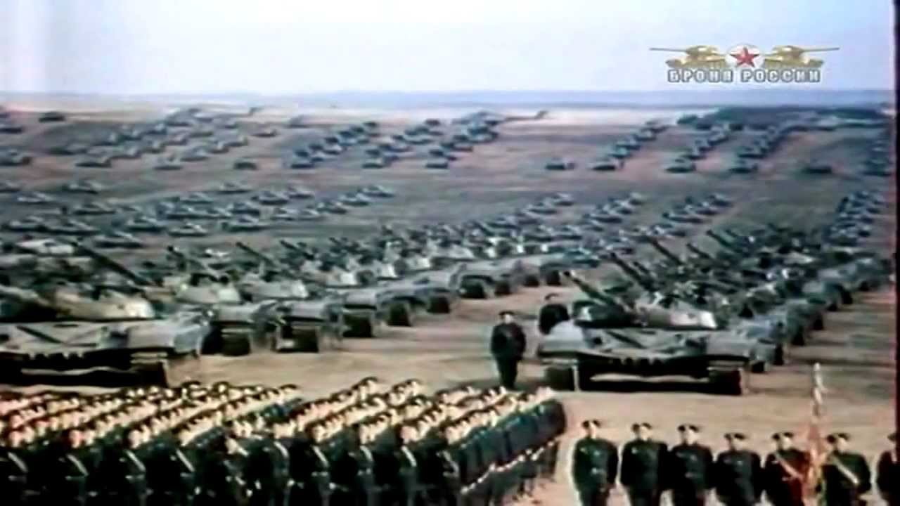 Doi hinh xe tang khong lo trong cuoc tap tran 37 nam truoc hinh anh