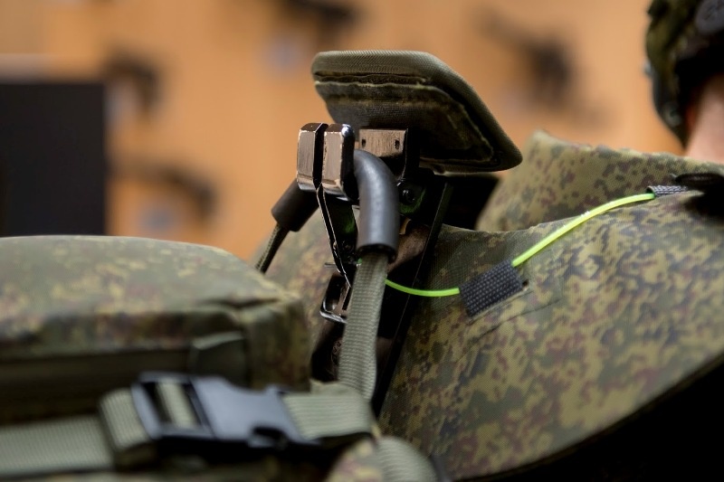 Trien lam Army 2018 anh 3