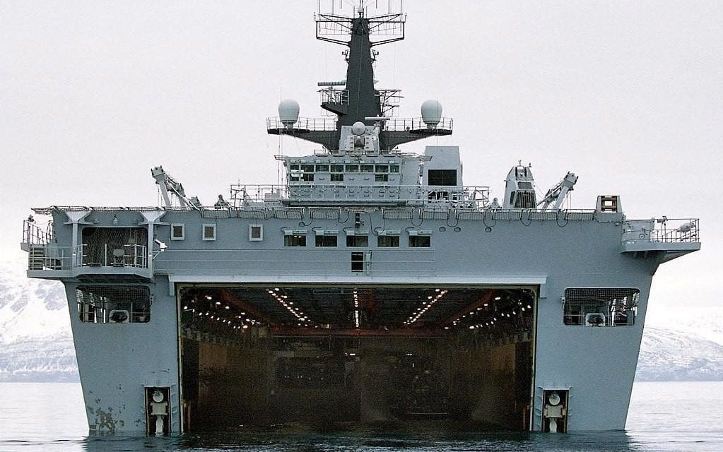 Hai quan Hoang gia Anh anh 3