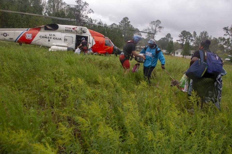 Mỹ khắc phục hậu quả siêu bão ảnh 2 My khac phuc hau qua sieu bao anh 2