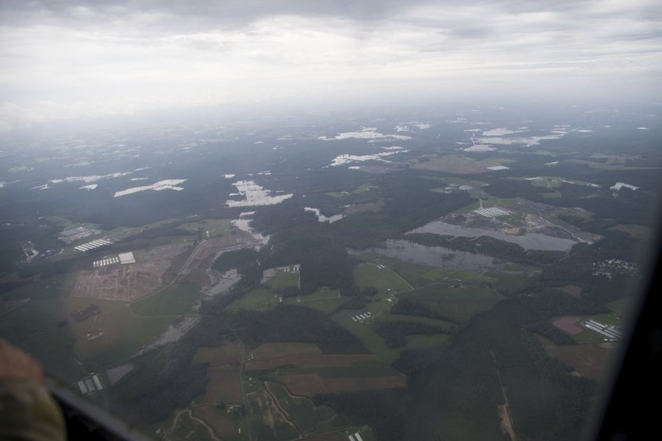 Mỹ khắc phục hậu quả siêu bão ảnh 3 My khac phuc hau qua sieu bao anh 3