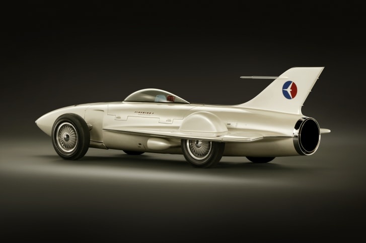 Mau xe hoi nhu ten lua va nhung thiet ke vuot thoi gian hinh anh