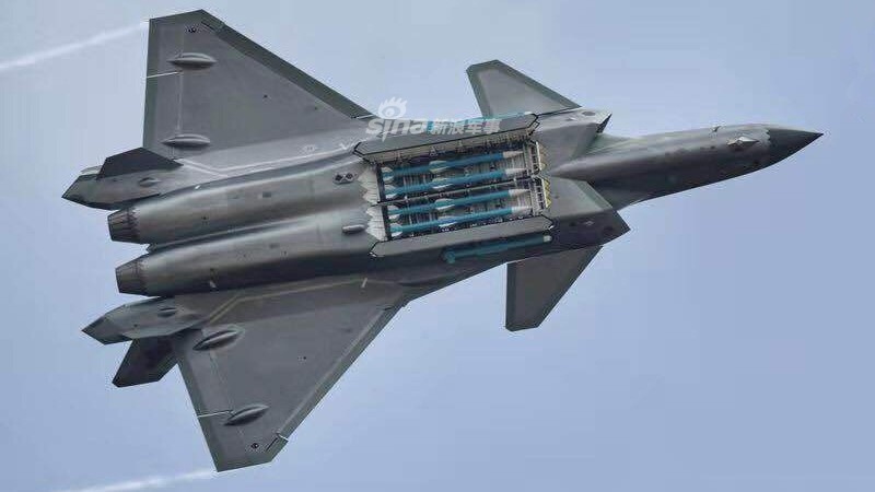tiem kich J-20 cua Trung Quoc anh 5