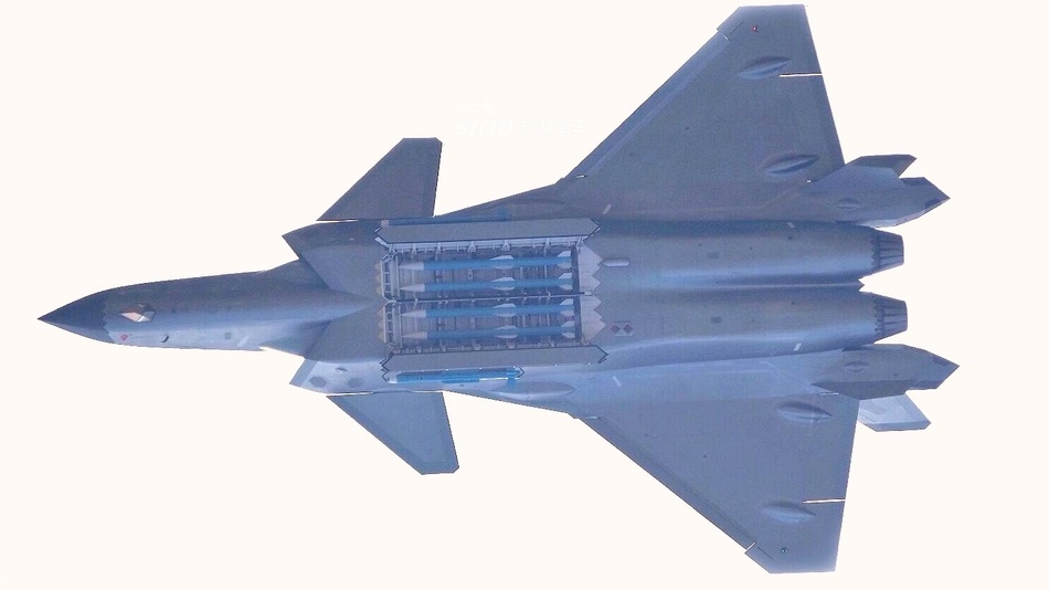 tiem kich J-20 cua Trung Quoc anh 6