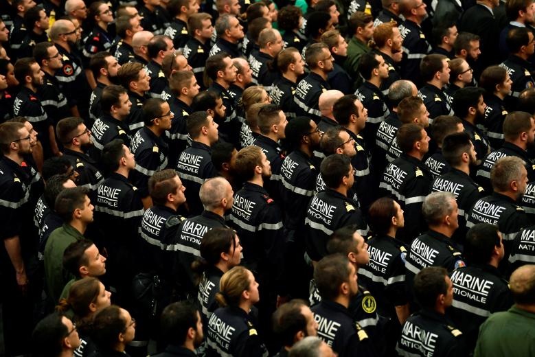 Tau san bay cua Phap anh 5