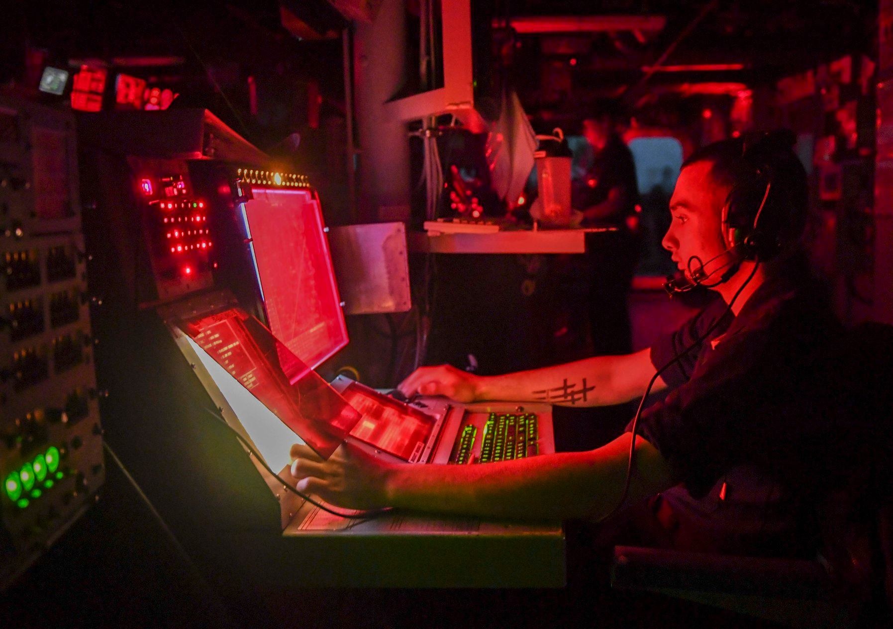 Siêu hạm tàng hình Zumwalt ảnh 5 Sieu ham tang hinh Zumwalt anh 5