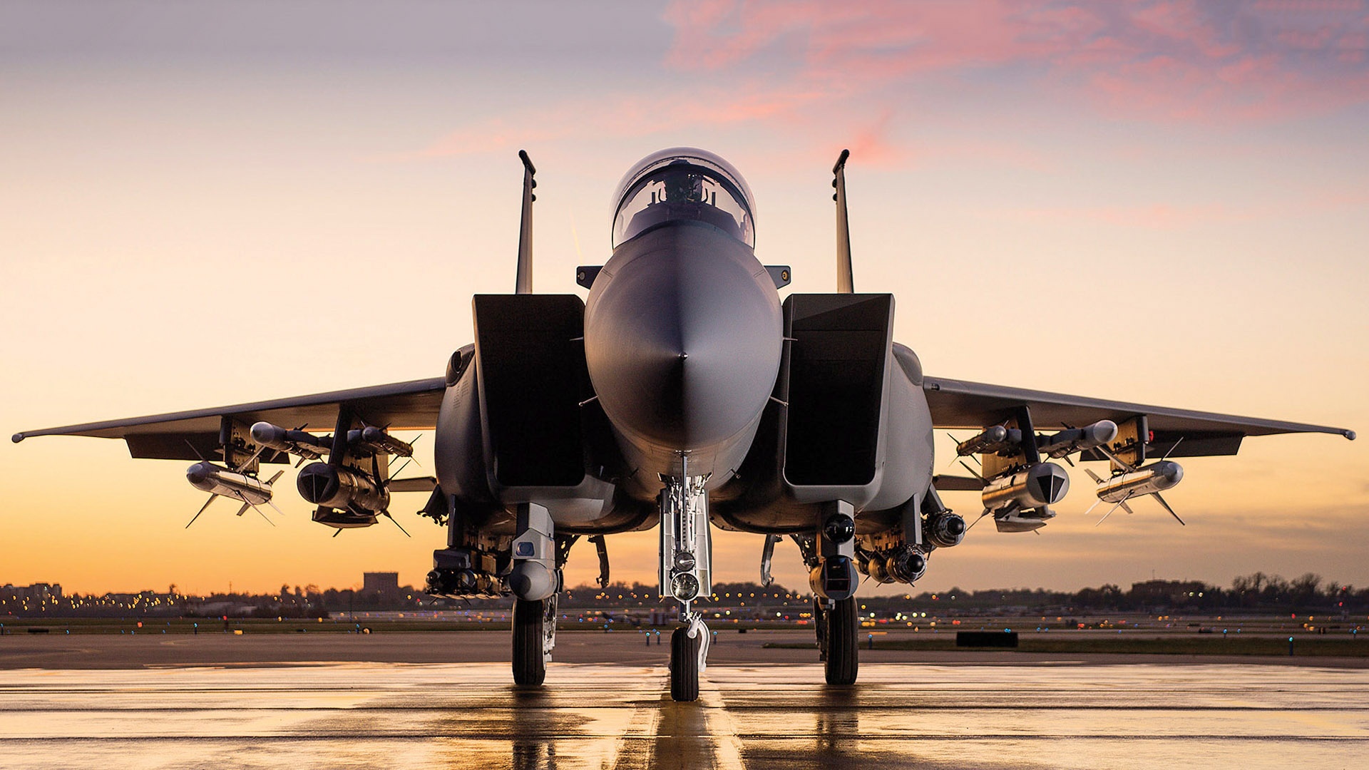 My co the mua phien ban moi cua chien dau co F-15 huyen thoai hinh anh