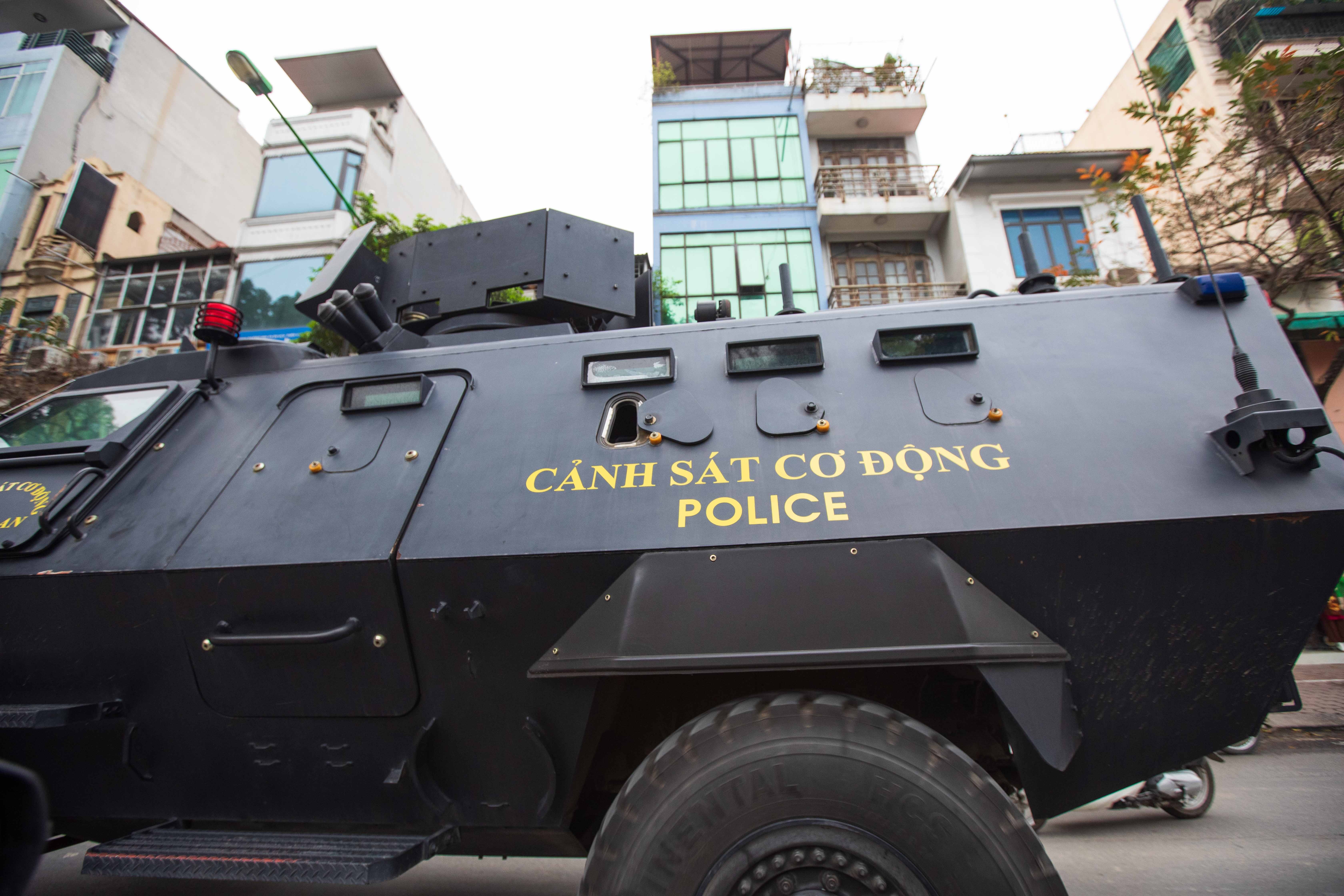 xe bọc thép thượng đỉnh Mỹ Triều ảnh 2 xe boc thep thuong dinh My Trieu anh 2