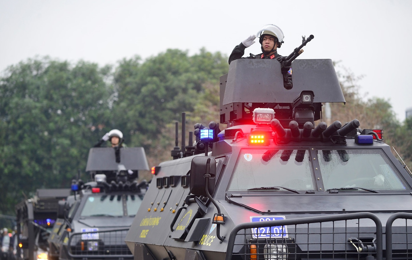 xe bọc thép thượng đỉnh Mỹ Triều ảnh 7 xe boc thep thuong dinh My Trieu anh 7