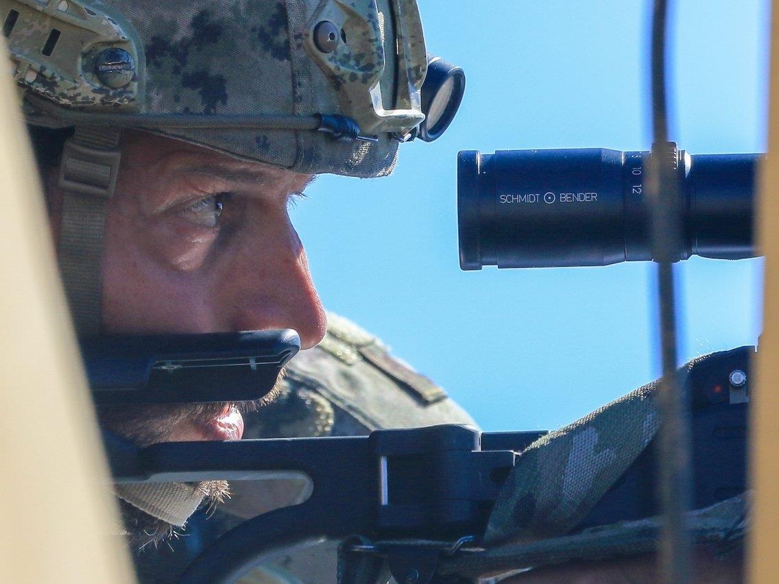 Xạ thủ bắn tỉa Mỹ trổ tài ảnh 7 Xa thu ban tia My tro tai anh 7