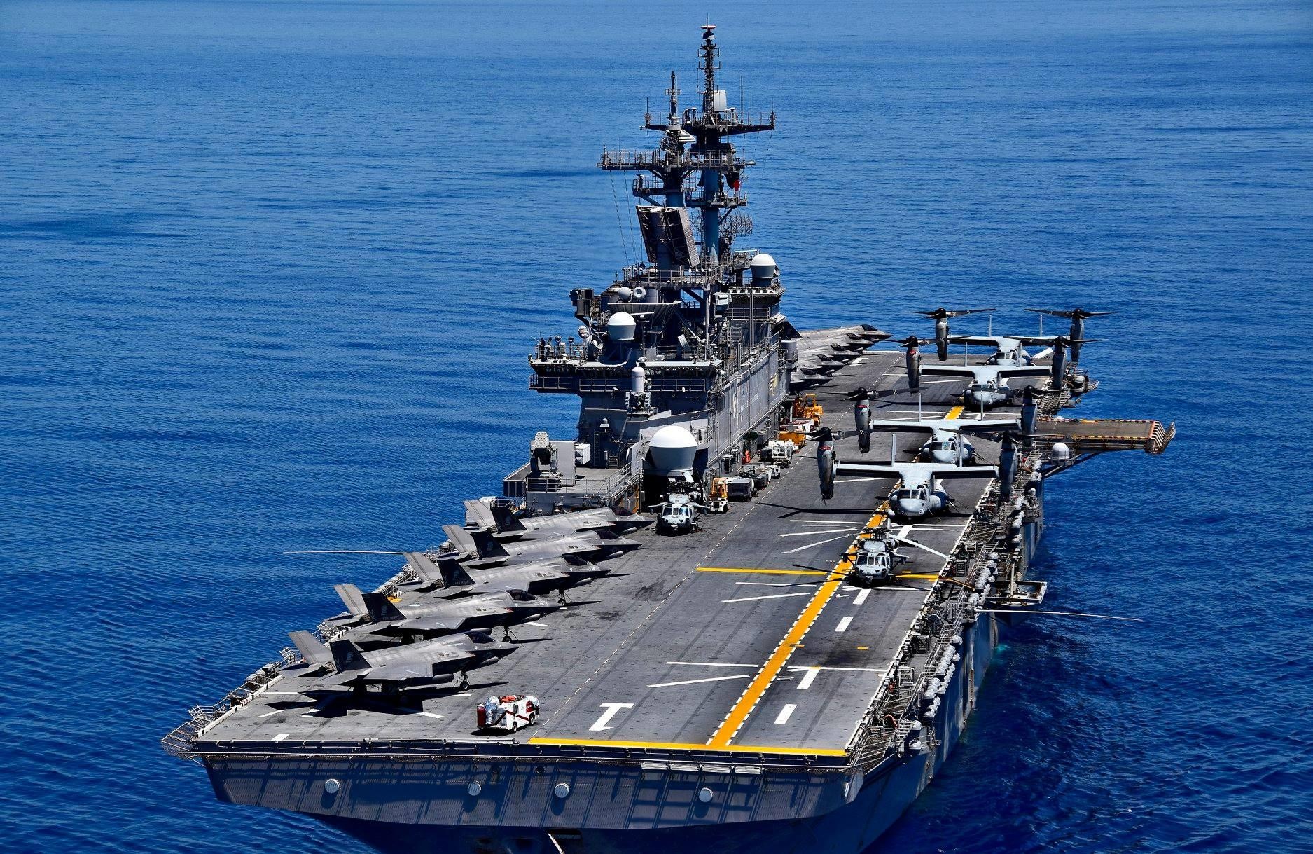 Chien ham My o Bien Dong mang theo phi doi F-35B lon chua tung thay hinh anh