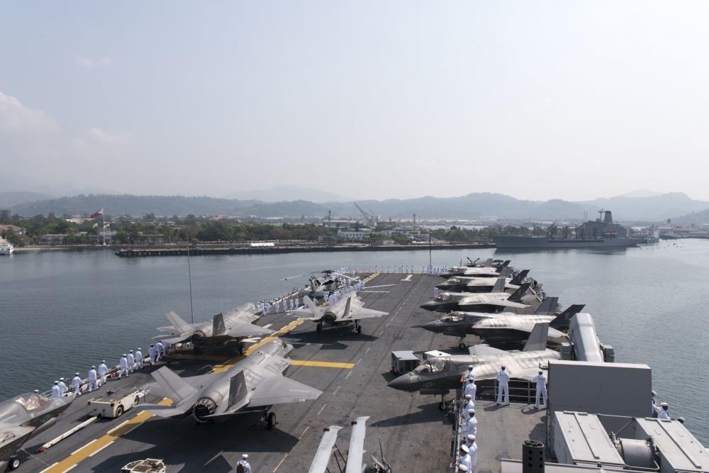 F-35B den Dong Nam A anh 8