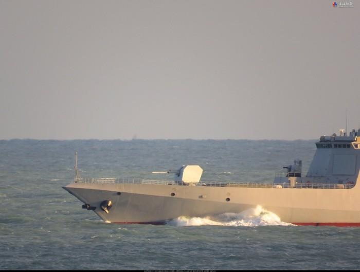 Trung Quoc dieu binh khoe tau khu truc anh 9