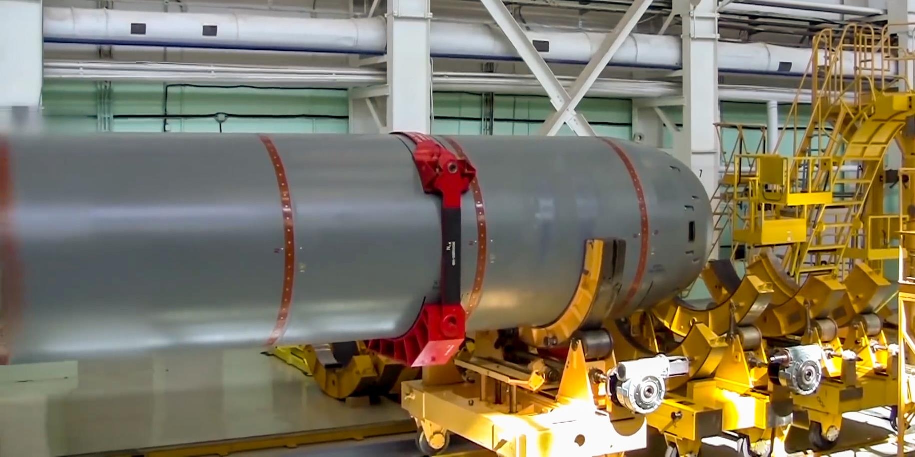 Tàu ngầm dài nhất thế giới ảnh 11 Tau ngam dai nhat the gioi anh 11