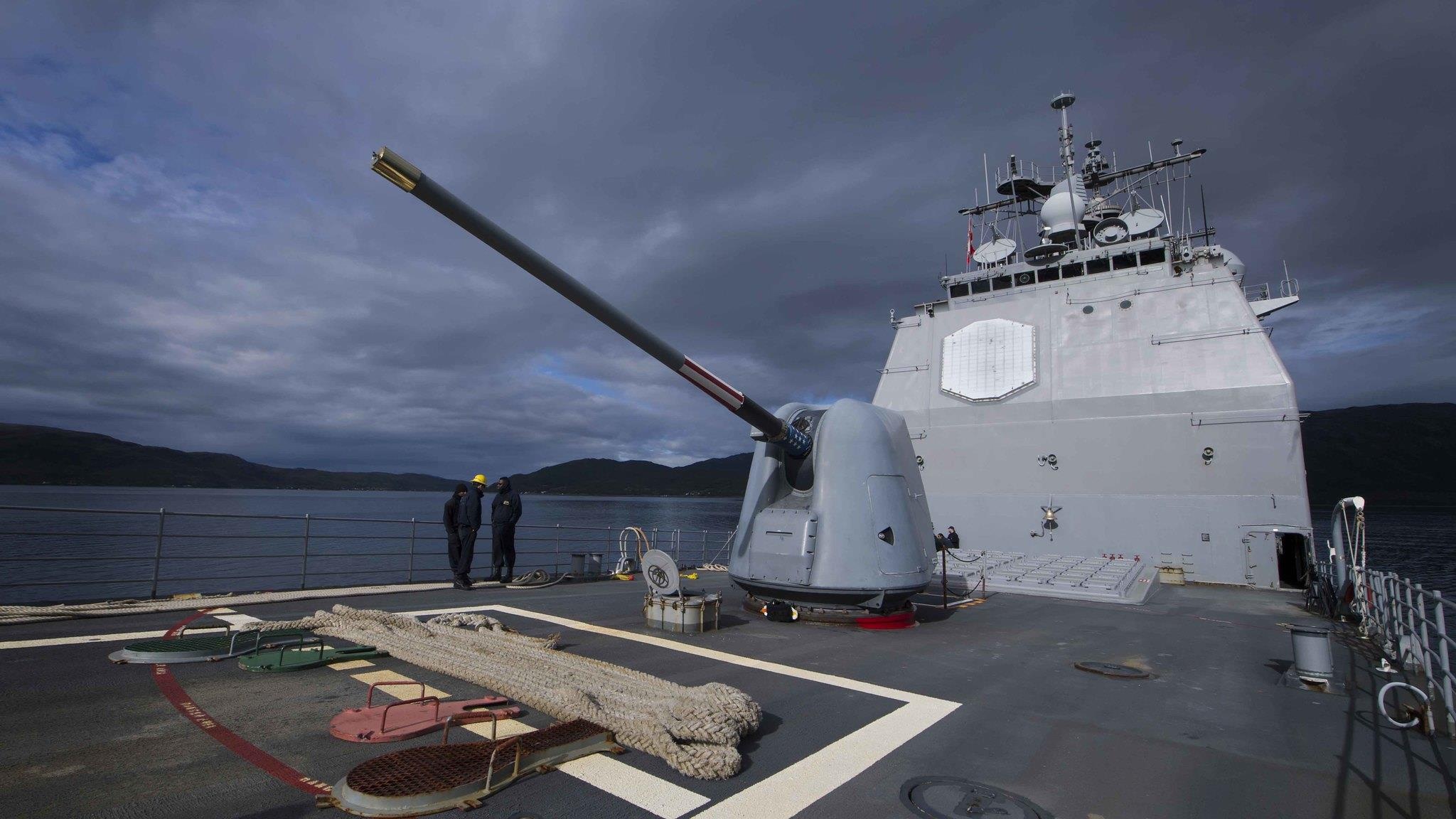 My trien khai tau chien doi pho Iran anh 6