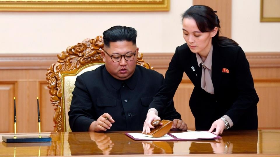Em gai ong Kim Jong Un xuat hien sau 52 ngay vang mat hinh anh
