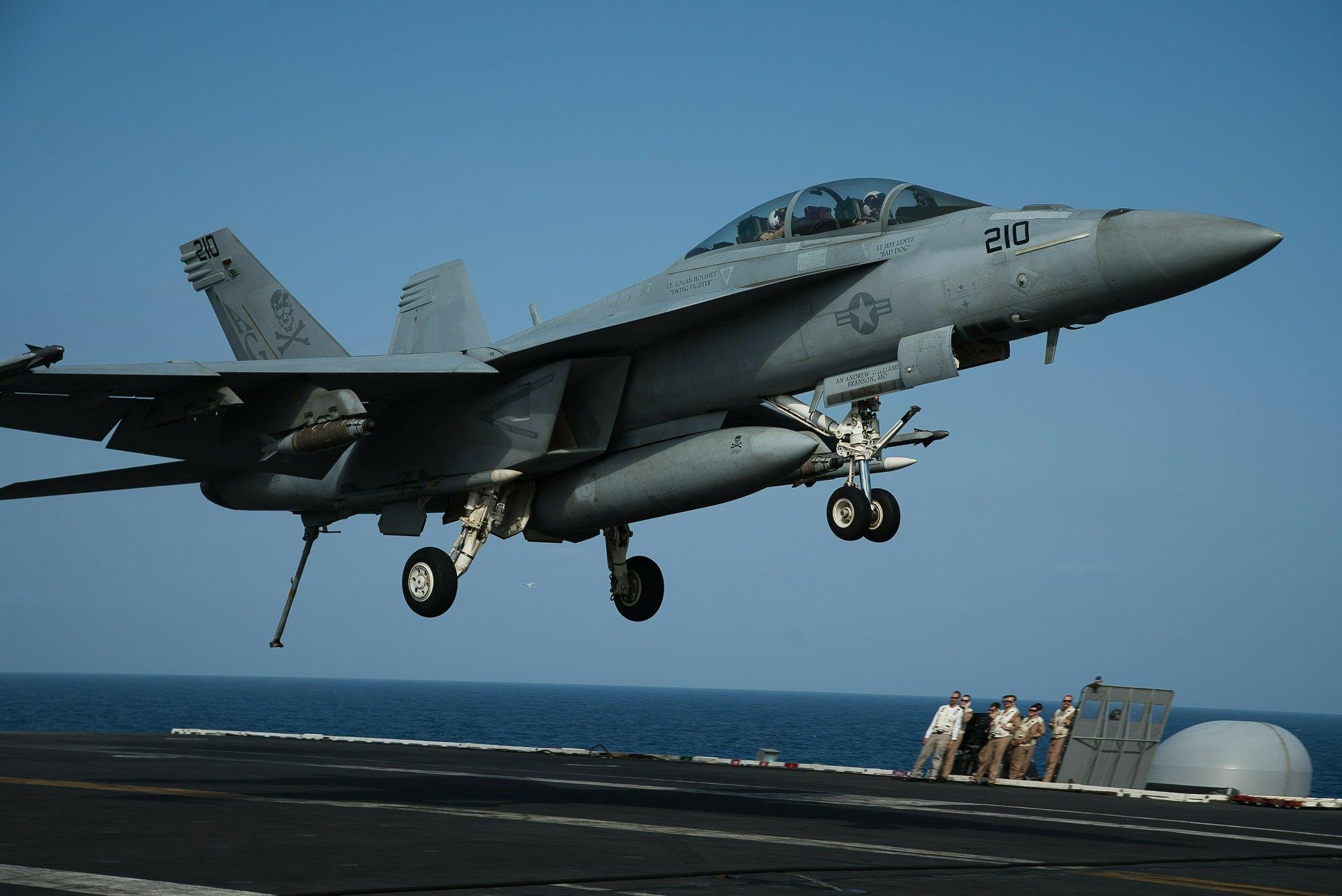 tàu sân bay Mỹ dọa Iran ảnh 5 tau san bay My doa Iran anh 5