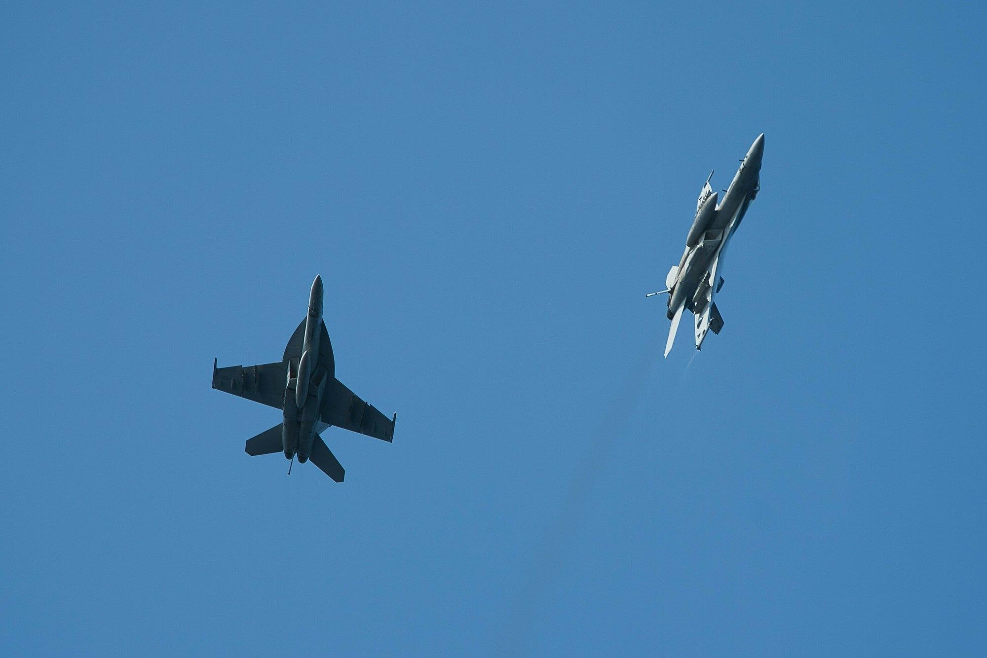 tàu sân bay Mỹ dọa Iran ảnh 7 tau san bay My doa Iran anh 7