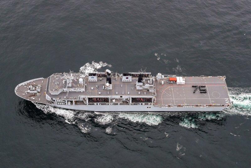 Hai quan Anh tap tran lon nhat anh 5