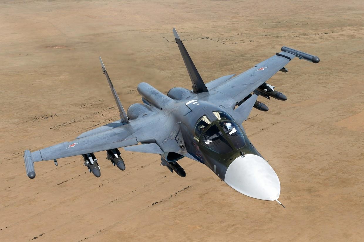 80 nam Sukhoi - tu may bay canh quat den 'xe tang bay' tang hinh hinh anh