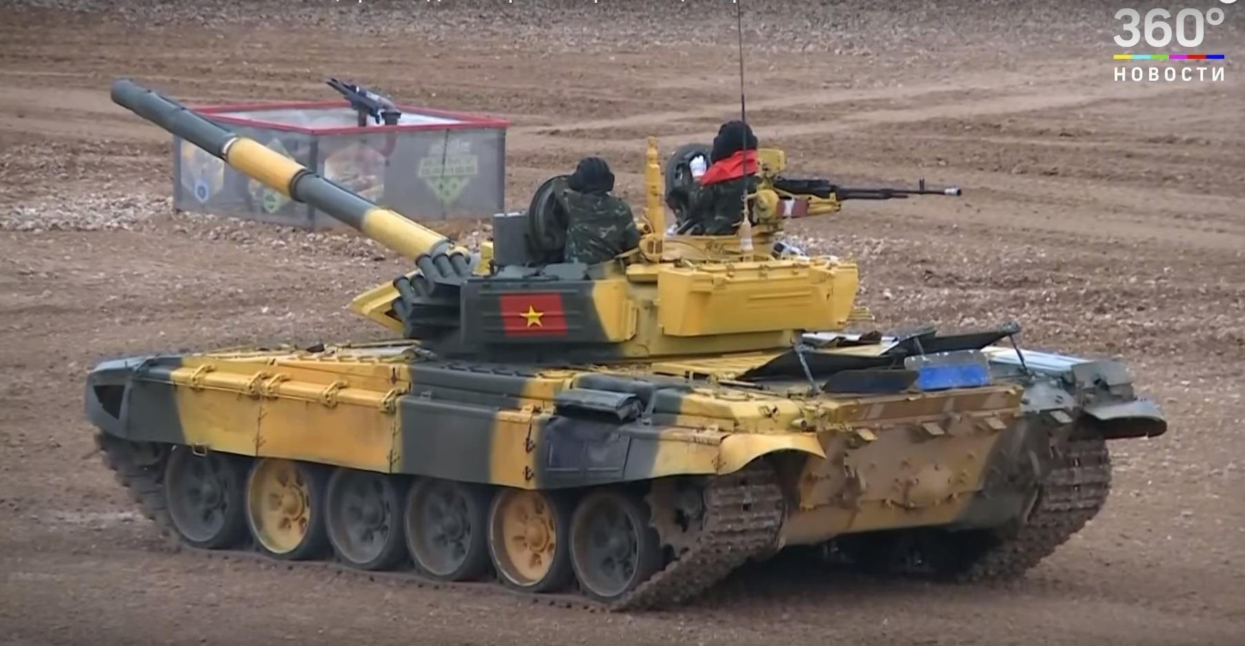 Doi tuyen Viet Nam tranh tai tai Tank Biathlon anh 9