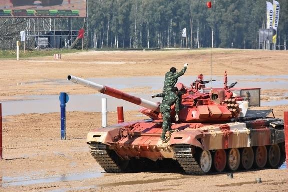 Tank Biathlon anh 13