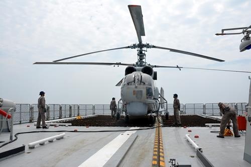 Tau ho ve ten lua Quang Trung anh 12