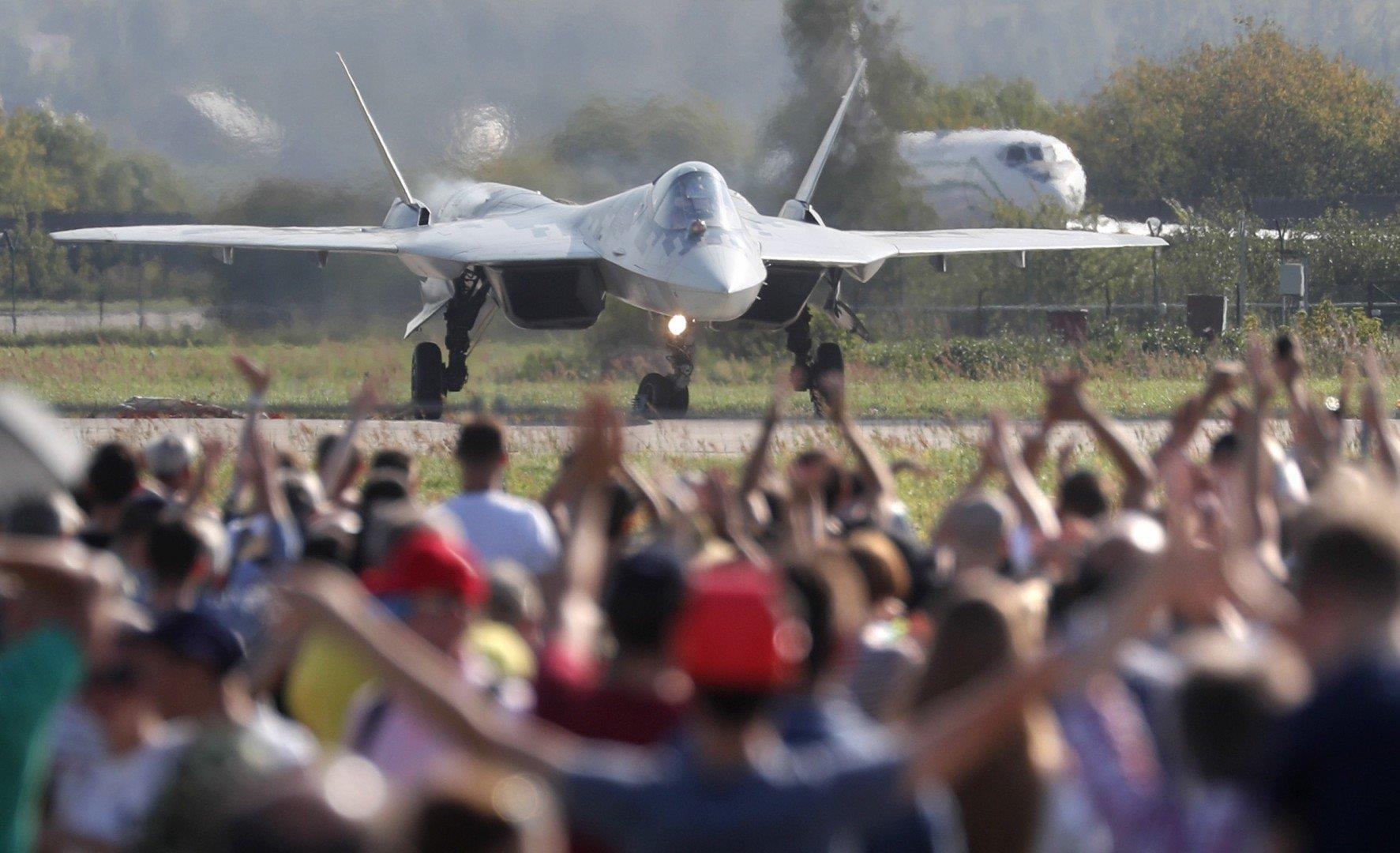 Trien lam MAKS 2019 anh 9